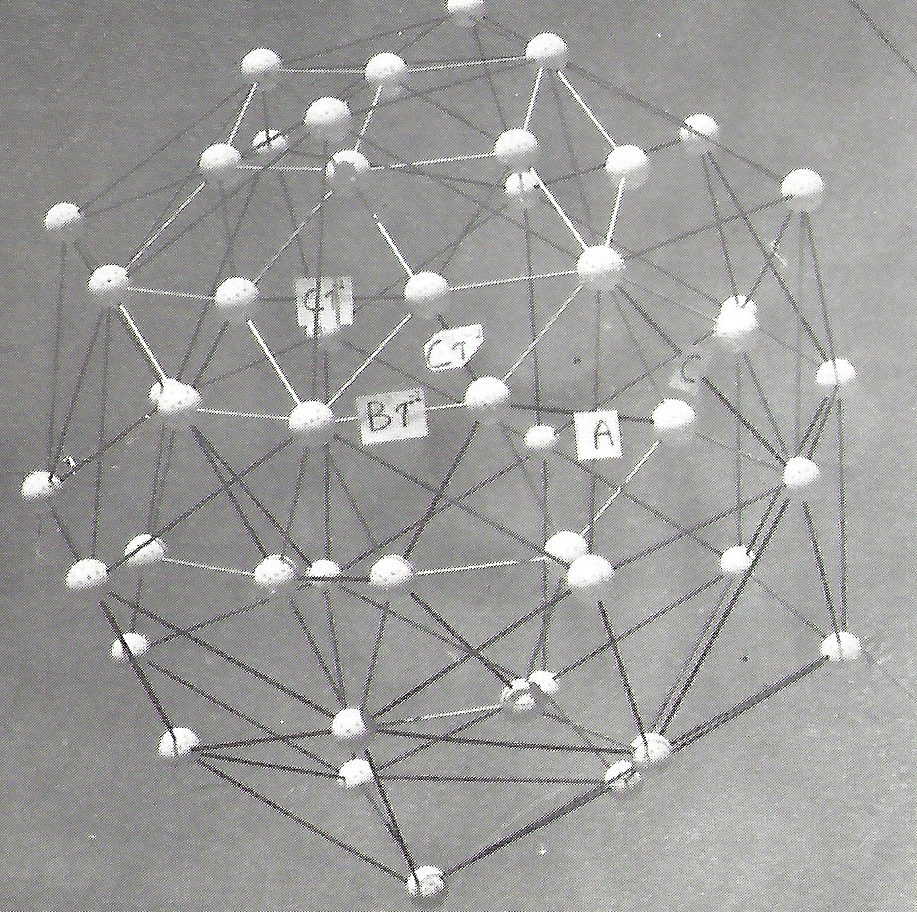 Figure 81: Enneacontahedron within a triacontahedron